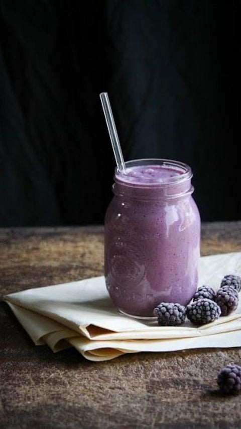 5 Healthy Breakfast Smoothie Recipes for a Nutrient Boost