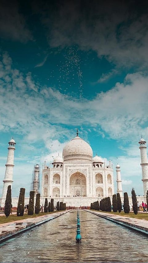 Beyond Beauty: 5 Surprising Facts That Make the Taj Mahal Iconic