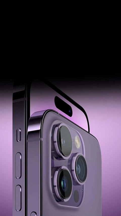 iPhone 15 Pro Max Sold Out in Less Than an Hour in India