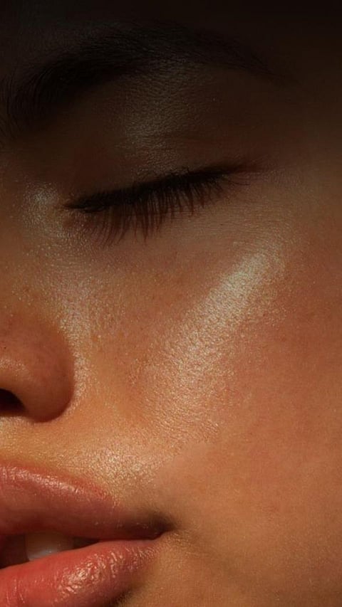 7 Signs stress is taking away your glow