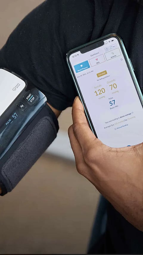 Can blood pressure be checked with a phone camera?