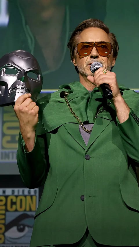 Robert Downey Jr's Doctor Doom & his superpowers