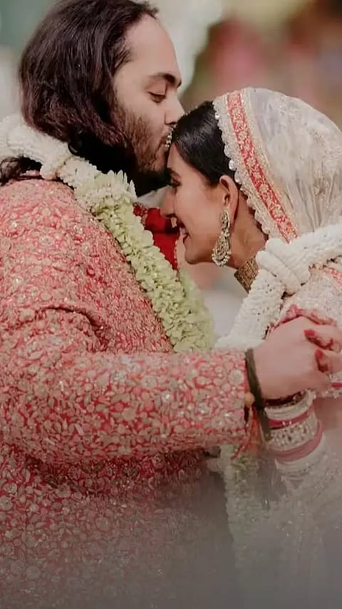 10 Ultra-expensive wedding gifts given to Anant Ambani & Radhika Merchant