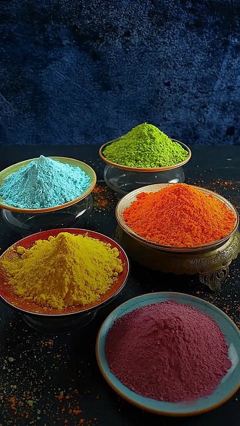 7 Easy Ways to Make Organic Holi Colors at Home