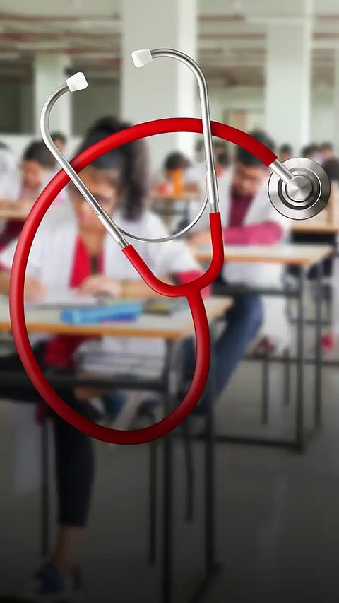 5 alternative career options if you could not clear the NEET 2025