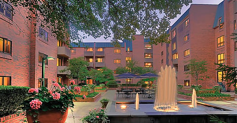 Nestled just a few blocks from Hyde Park Square in Cincinnati, Marjorie P. Lee offers residents every care option under one roof: a continuum of care that includes independent living, assisted living services in a residential apartment setting, skilled nursing care and memory support.