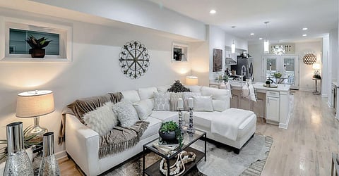 Julia Wesselkamper Group: Renovated, Stage & Sold FAST