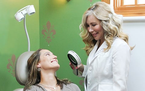 Skin Diagnostics: Age-Defying Nonsurgical Alternatives to a Facelift