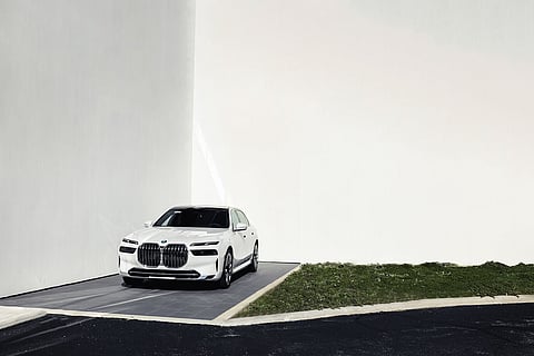 The BMW Store: Electric Meets Luxury in New E-Vehicles
