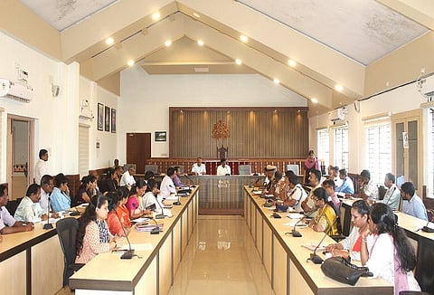 ಕನ್ನಡ ರಾಜ್ಯೋತ್ಸವ ಆಚರಣೆಗೆ ಕೈಜೋಡಿಸಿ