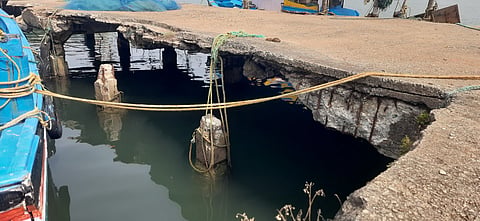 ಮ್ಯಾಂಗನೀಸ್ ವಾರ್ಪ್ ದುಸ್ಥಿತಿ ನೋಟ.