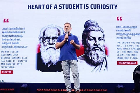 ಕಾಂಗ್ರೆಸ್ ನಾಯಕನ ವಿರುದ್ಧ ಮುಗಿಬಿದ್ದ ಡಿಎಂಕೆ