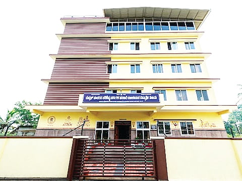 ಕುಂದಾಪುರದಲ್ಲಿ ನಿರ್ಮಿಸಲ್ಪಟ್ಟ ಹೈಟೆಕ್ ವಸತಿ ನಿಲಯ.