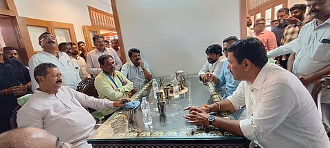 vijayendra and yatnal meet