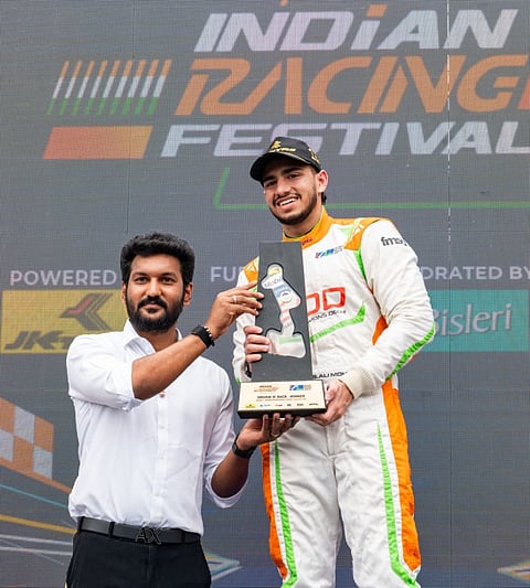 Young drivers shine in F4 Championship; Sambudula takes the lead, Mehta sets a record!
