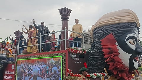 ಕೊರಗಜ್ಜ ಟ್ಯಾಬ್ಲೋದಲ್ಲಿ ಚಿತ್ರತಂಡ