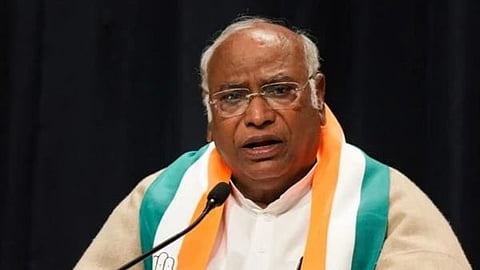 ಎಐಸಿಸಿ ಅಧ್ಯಕ್ಷ ಮಲ್ಲಿಕಾರ್ಜುನ ಖರ್ಗೆ