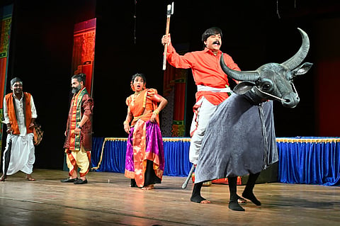 A scene from the play 'Sampattige Savaal', performed at Ravindra Kalakshetra.