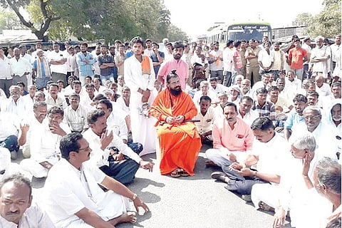 240120 Gorebal Farmers Protest for Water