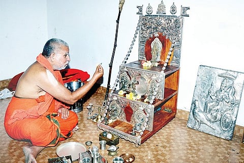 300120 Siriguppa Shaneshwara Temple Samsthana Pooja