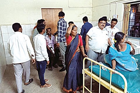 20 ATHNAI_APARAJ_01-Web