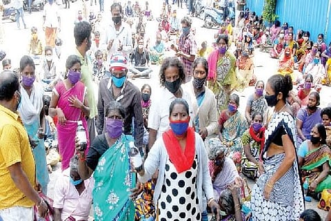 footpath vendors of kalasipalya 14 MAY 20