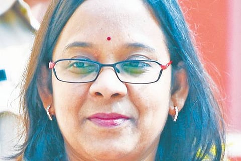 DC VINOD PRIYA.1