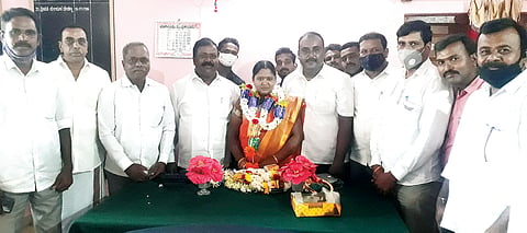 ೨೯ ಎಚ್ಡಿಕೆ ೦೧