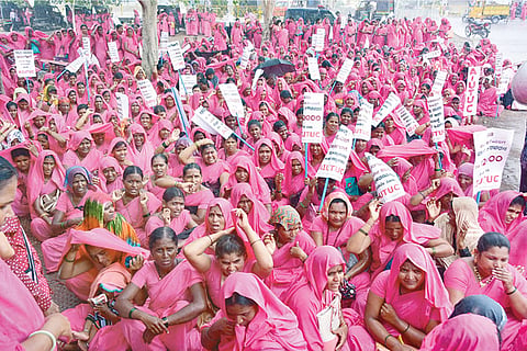 Asha Workers Protest