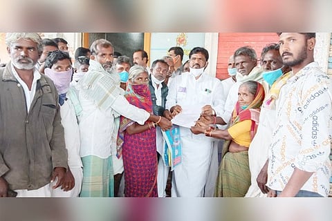 13092020 Karatagi MLA Basavaraj Dhadesaguru