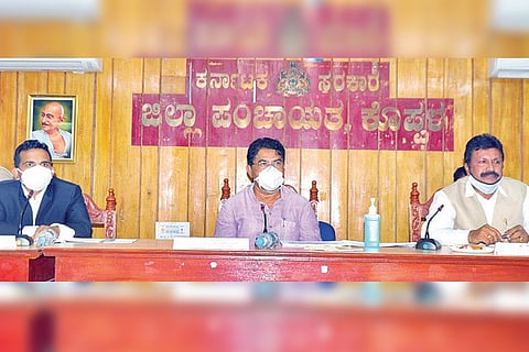 170920 Koppal Officer Meeting in R Ashok BC patil S Vikas kishor