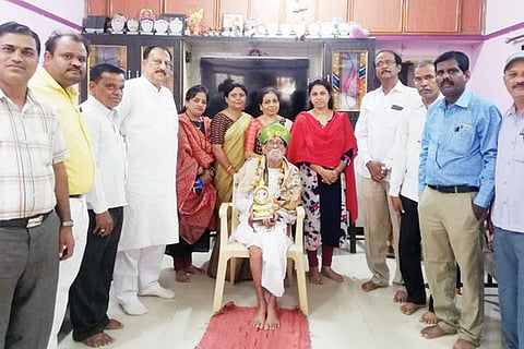 2 GAJENDRAGAD 1