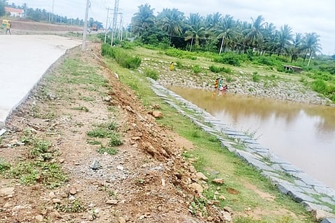 Iyyana Bavi-NH Road Work Sept.2020 (3)