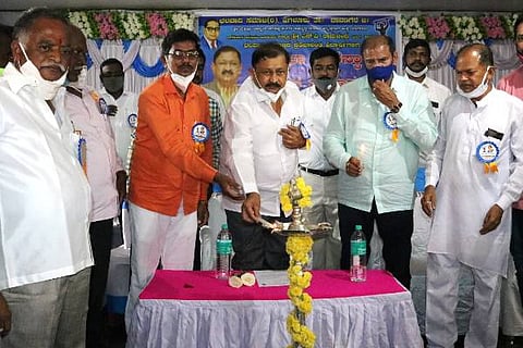 JLRph 1 Oct 10 Pratiba Puraskara