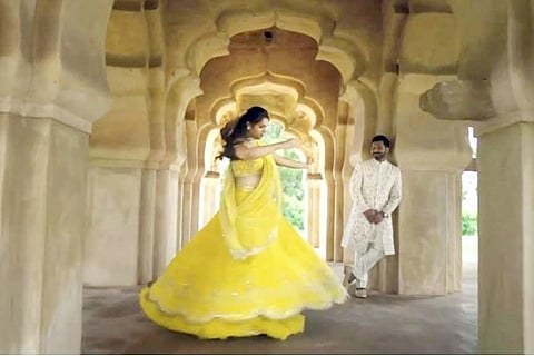 23112020 Hosapete Hampi Pre Wedding shoot