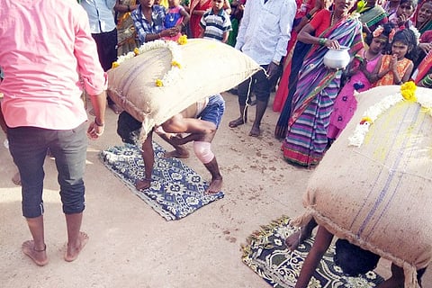10012021 Hanumasagar Dirghadanda Namaskara
