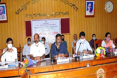Minister meeting