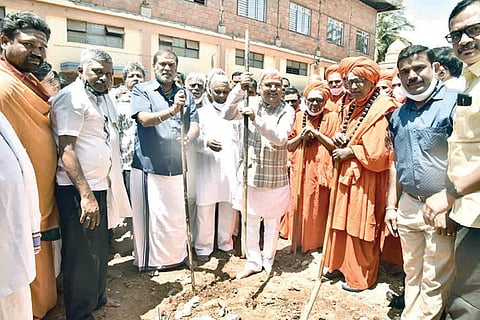 2509 Hospete Kotturuswami Math Bhoomi pooja