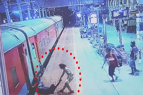 train Man save