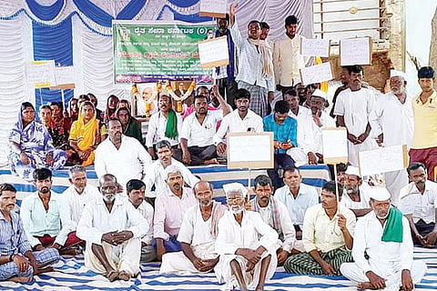 090522 Nilogal Our land is the holder of our plantation plan beneficiaries