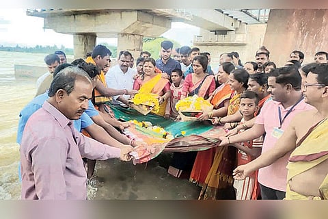 17072022 koppal huligi bagina