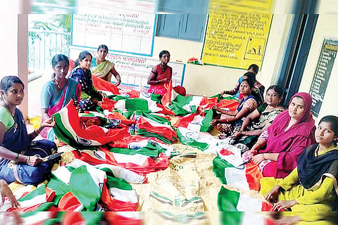 's union preparing national flag in Deshnur village