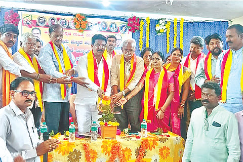 Challakere, Rotary, Novel release, MLA Raghumurthy