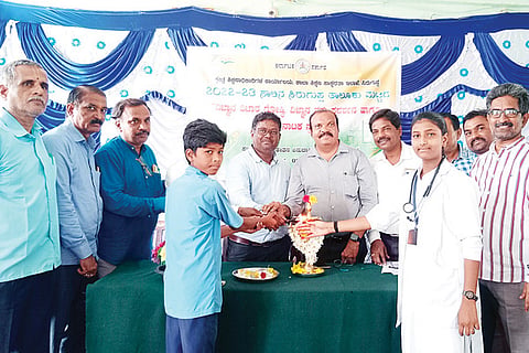 050922 Siraguppa Taluk level science seminar