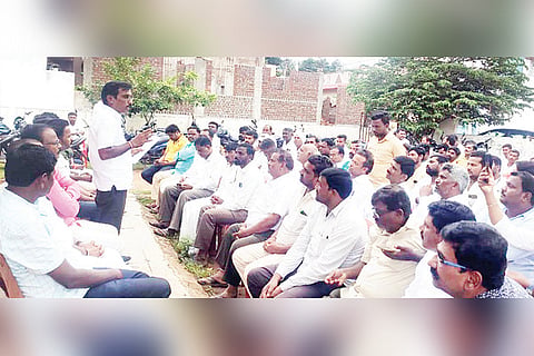 12092022 kanakagiri congress meeting