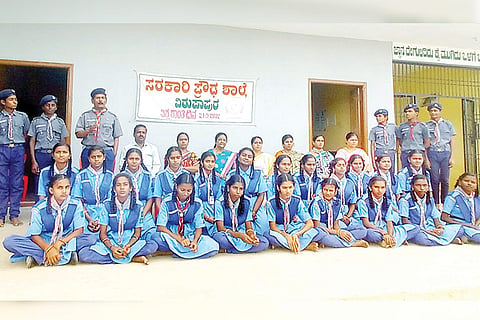 220922 Virupapura Scouts and Guides World Peace Day