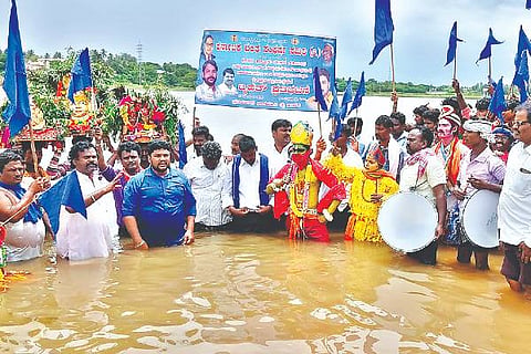 Veerashaiva Lingayat, SC Reservation, Caste Certificate, Tungabhadra River,