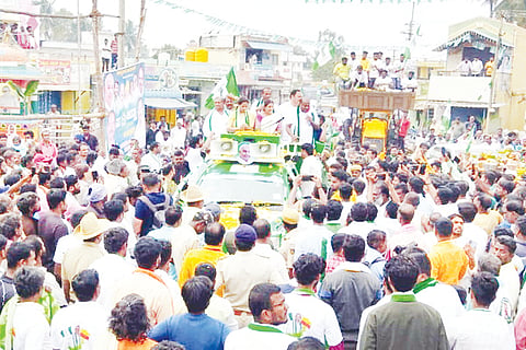 kolar- vokkaleriyalli road show