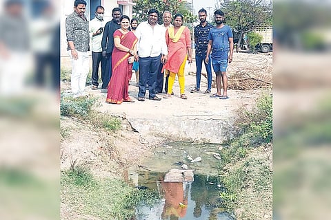 051222 Kampli Municipal Chairman Visit