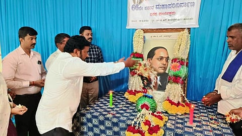 HUN-DEC-6-1(AMBEDKER PARINIRVANA)